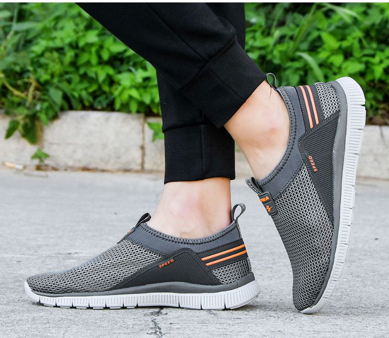 Męskie Buty Sportowe Ozio Slip-on - Czarny
