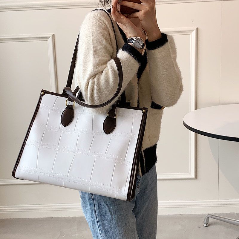 Milano Damska Duża Skórzana Torebka Typu Crossbody - Czarny