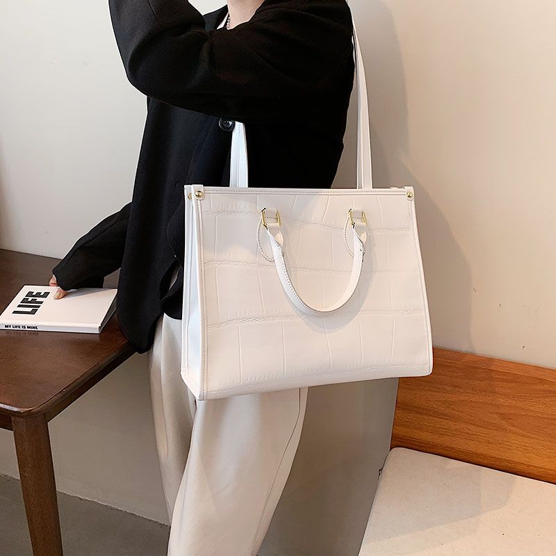 Milano Damska Duża Skórzana Torebka Typu Crossbody - Czarny