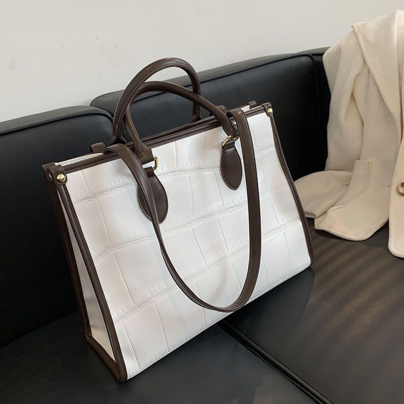 Milano Damska Duża Skórzana Torebka Typu Crossbody - Czarny