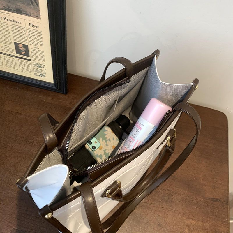 Milano Damska Duża Skórzana Torebka Typu Crossbody - Czarny