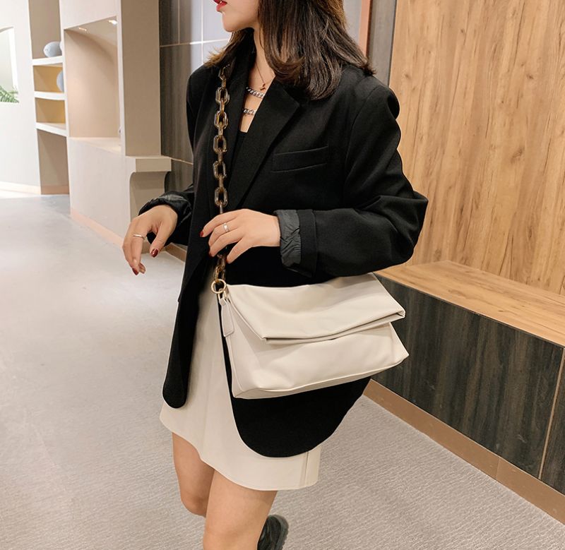 Neferet Handbags - Czarny