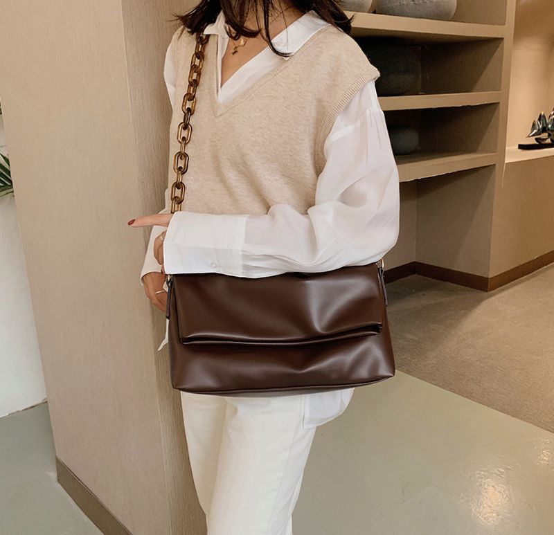 Neferet Handbags - Czarny