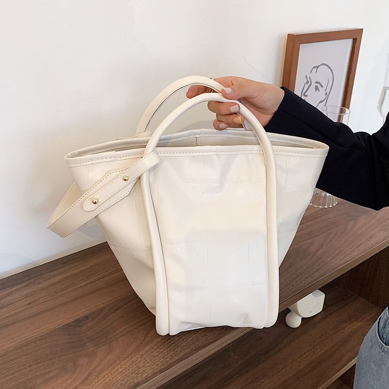 Peniche Damska Skórzana Torebka Crossbody - Czarny