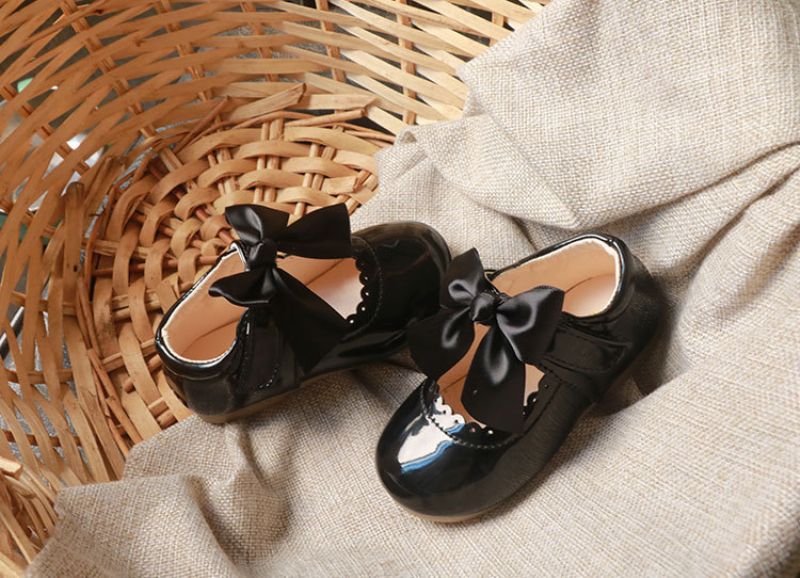 Perla Dziewczęce Buty Płaskie - Biały