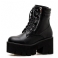Czarne buty