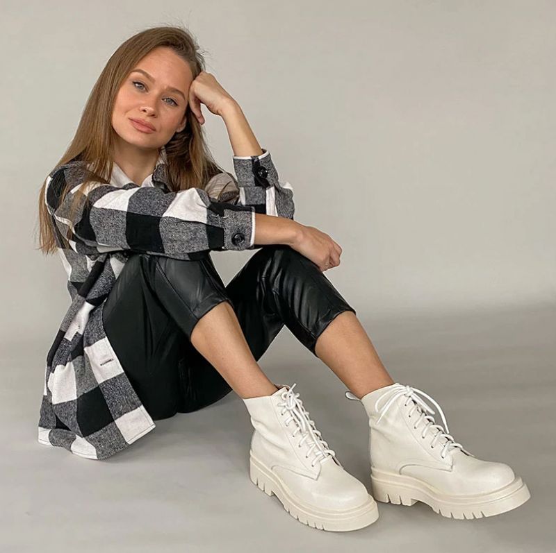 Sally Buty Do Kostek - Czarny bez futra