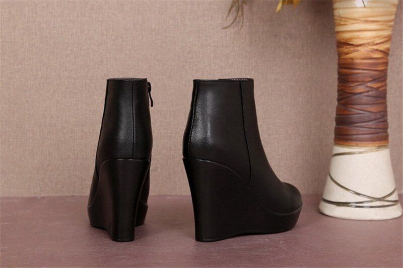 Shanty Damskie Buty Na Koturnie Ze Skóry Na Do Kostki - Czarny Długi Plusz