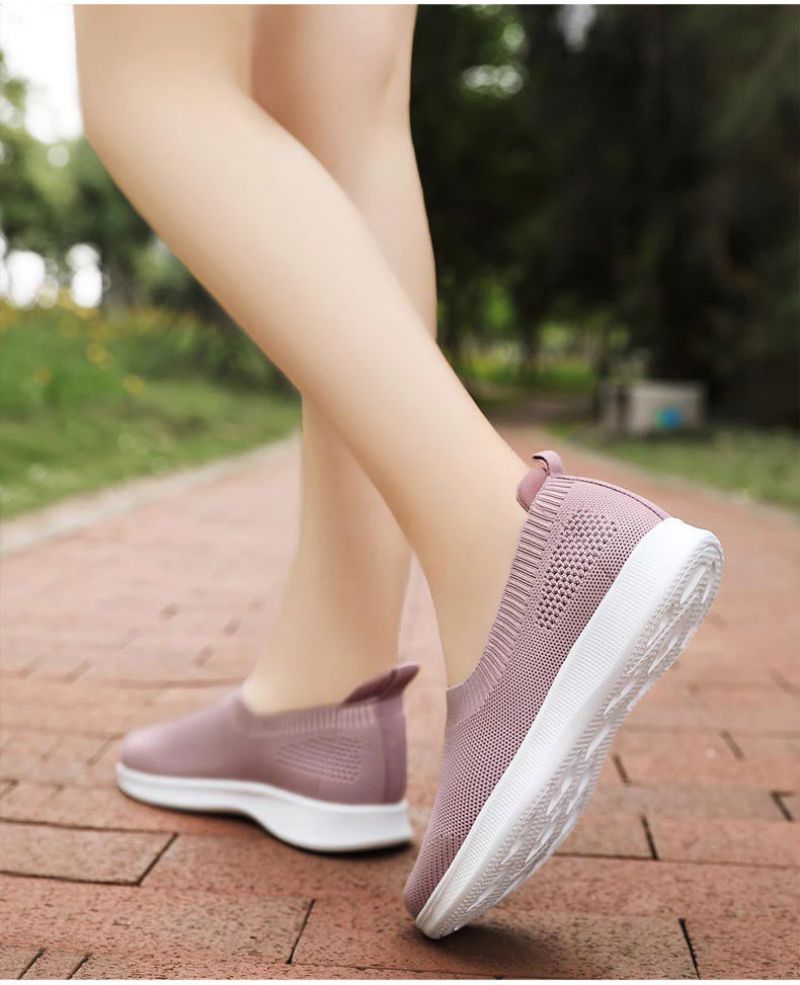 Stela Damskie Czarne Wsuwane Buty - Czarny