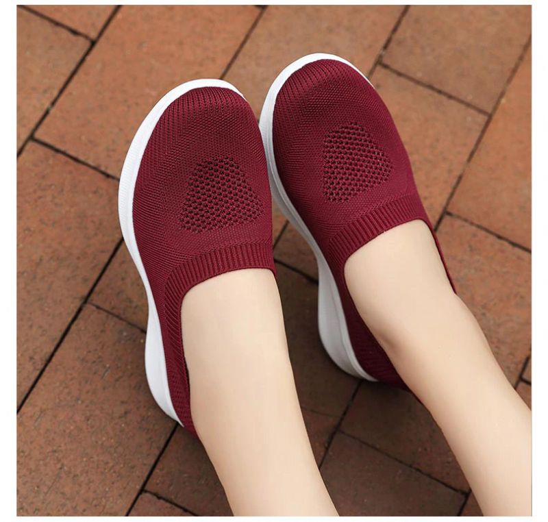 Stela Damskie Czarne Wsuwane Buty - Czarny