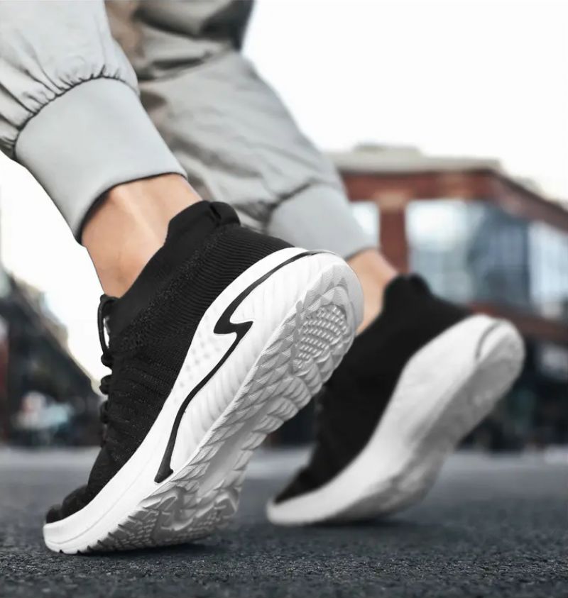 Timy Buty Sportowe Dla Obu Płci Do Biegania - Czarny Biały