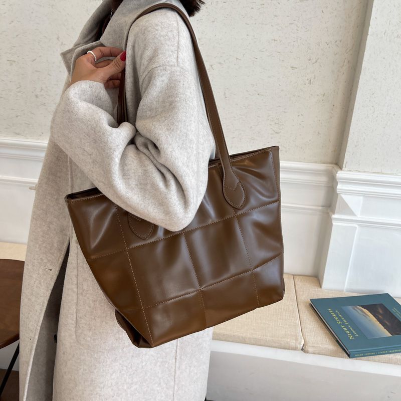 Torebka Damska Kata Minimalist Quilted - Czarny