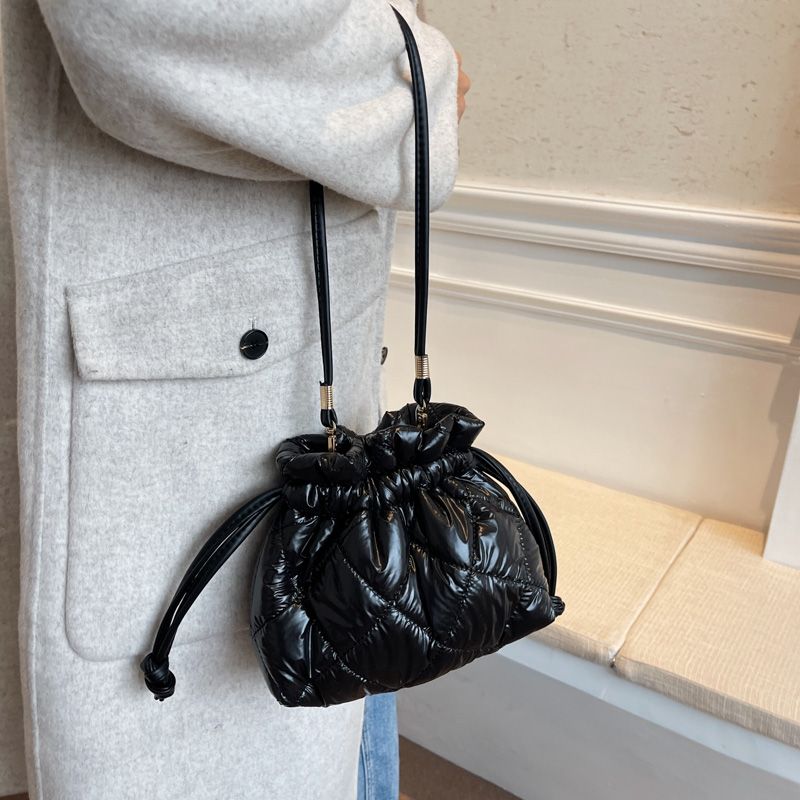 Torebka Damska Puka Faux Leather Na Ramię - Czarny