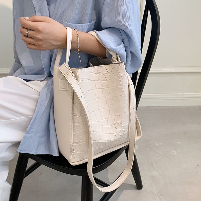Torebka Damska Skórzana Buitron Crossbody - Beżowy
