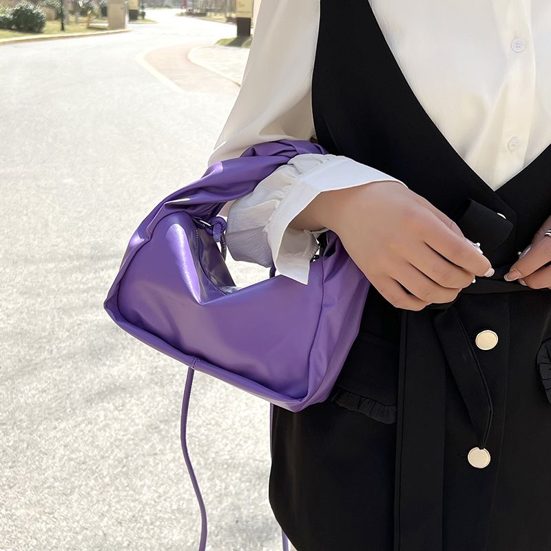 Valdes Mała Skórzana Torebka Damska Typu Crossbody - Fioletowy