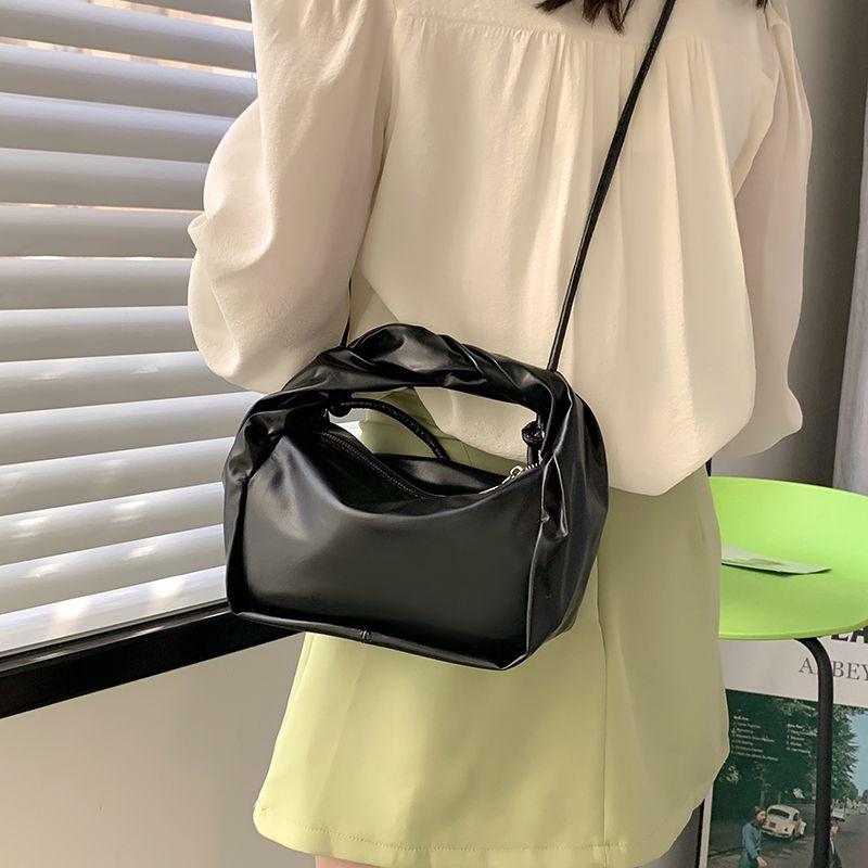 Valdes Mała Skórzana Torebka Damska Typu Crossbody - Fioletowy