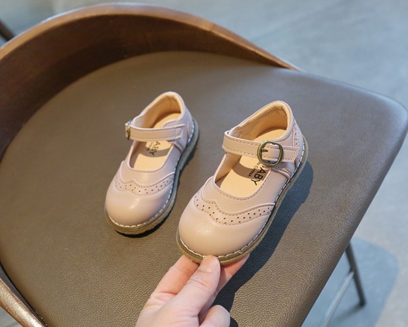 Vecna Dziewczęce Płaskie Buty - Biały