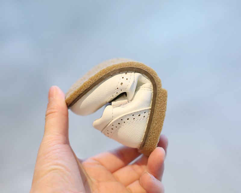 Vecna Dziewczęce Płaskie Buty - Biały